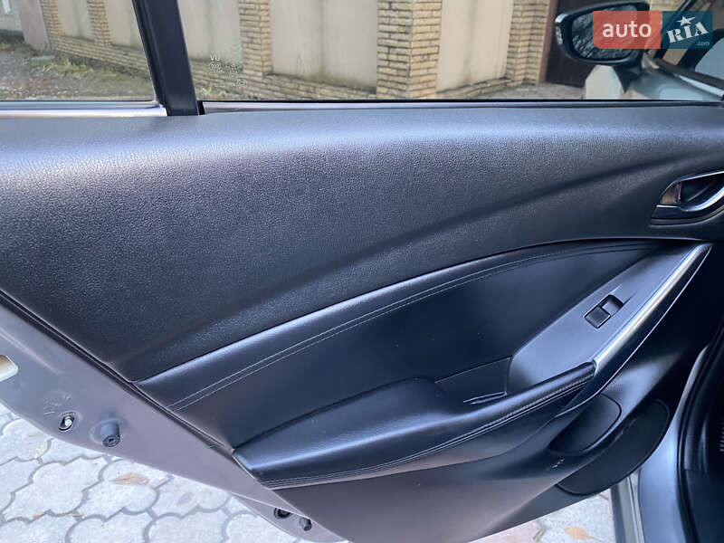 Седан Mazda 6 2013 в Кривому Розі