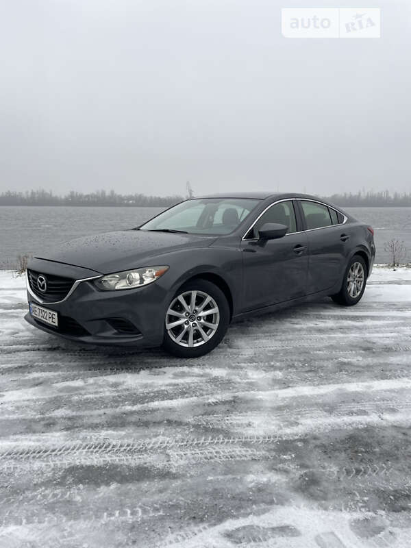 Седан Mazda 6 2015 в Днепре