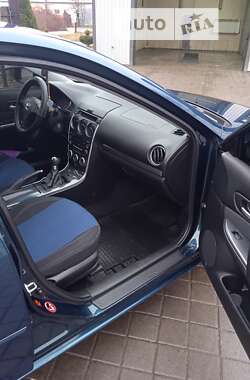 Лифтбек Mazda 6 2006 в Сарнах