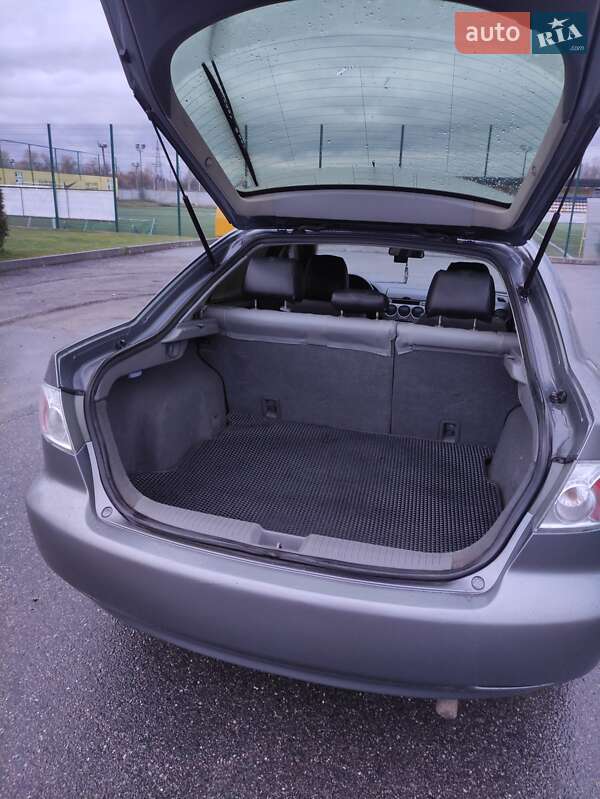 Лифтбек Mazda 6 2003 в Александрие
