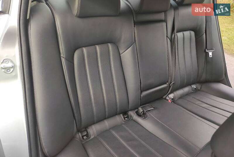 Седан Mazda 6 2019 в Киеве