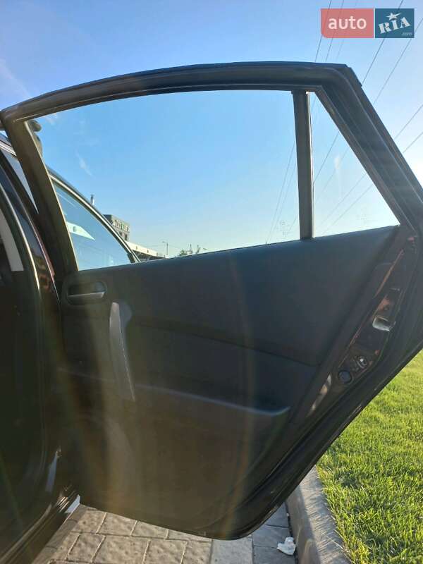 Лифтбек Mazda 6 2009 в Ужгороде