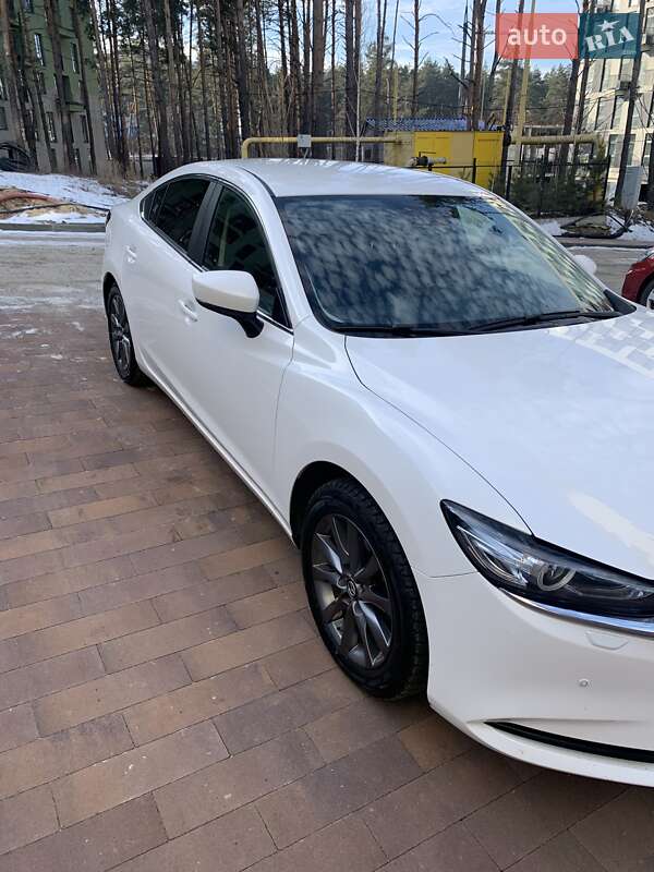 Седан Mazda 6 2020 в Киеве
