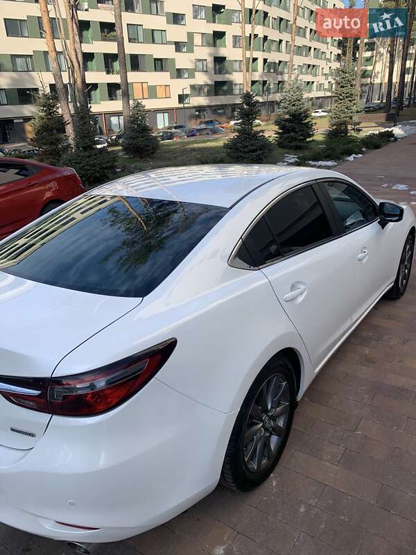 Седан Mazda 6 2020 в Киеве