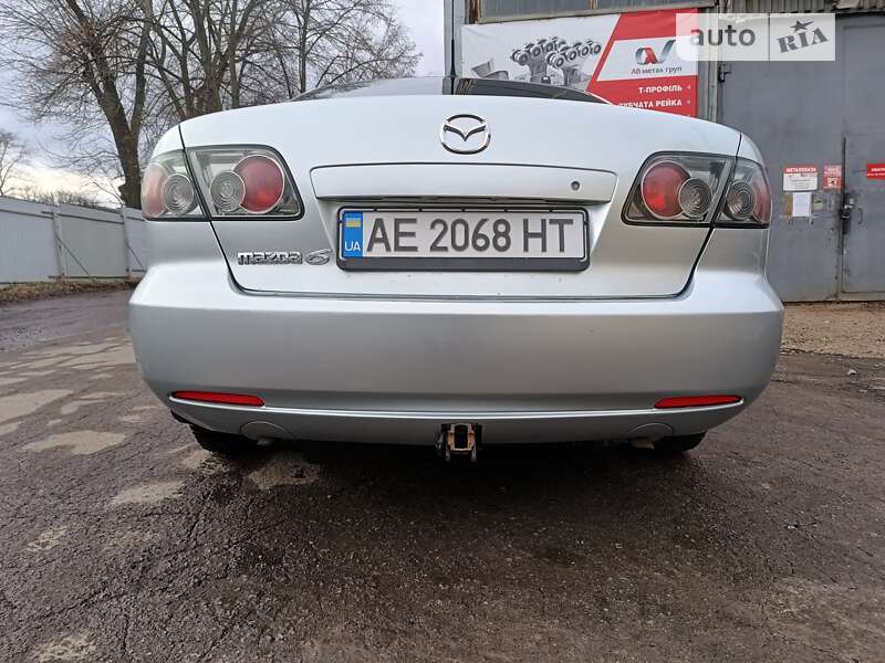 Седан Mazda 6 2006 в Карловке