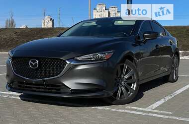 Седан Mazda 6 2018 в Киеве