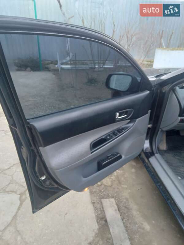 Седан Mazda 6 2003 в Измаиле