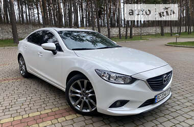 Седан Mazda 6 2014 в Новояворівську