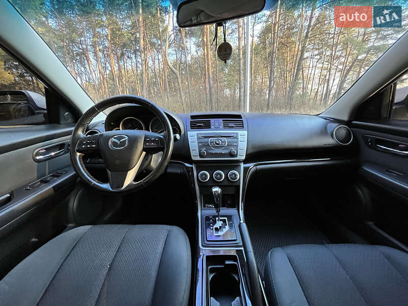 Седан Mazda 6 2011 в Виннице
