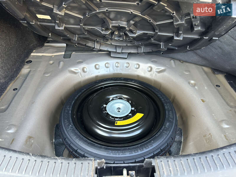 Седан Mazda 6 2011 в Виннице