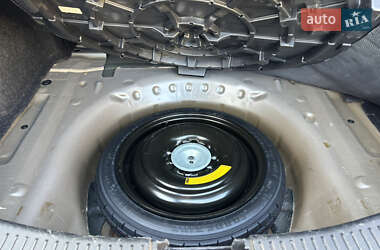 Седан Mazda 6 2011 в 