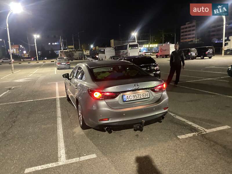 Седан Mazda 6 2012 в Камне-Каширском