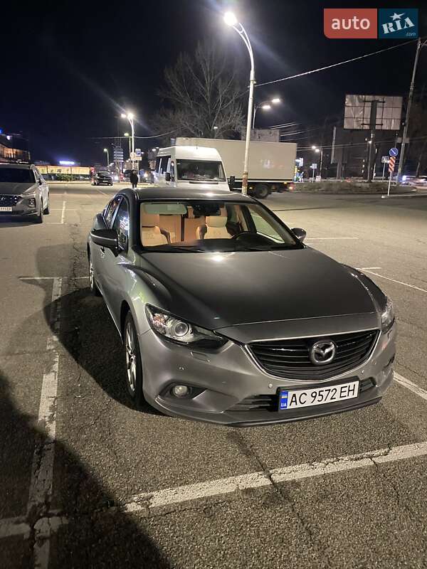 Седан Mazda 6 2012 в Камне-Каширском