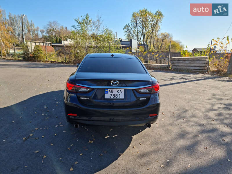 Седан Mazda 6 2016 в Днепре