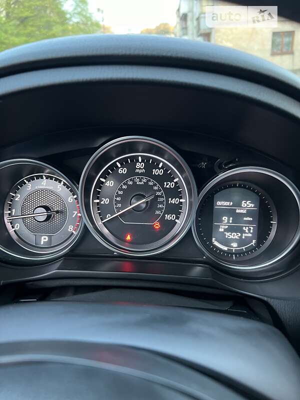 Седан Mazda 6 2013 в Чернівцях