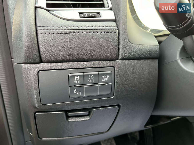 Седан Mazda 6 2016 в Хмельницком