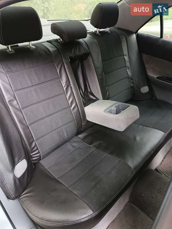 Седан Mazda 6 2004 в Запорожье