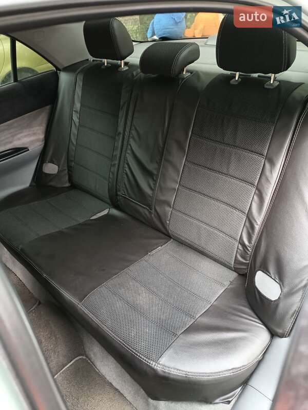 Седан Mazda 6 2004 в Запорожье