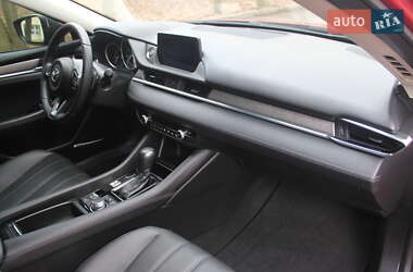 Седан Mazda 6 2019 в 