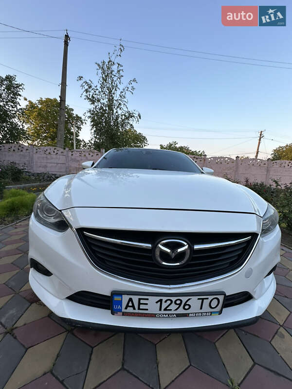 Седан Mazda 6 2014 в Кривом Роге