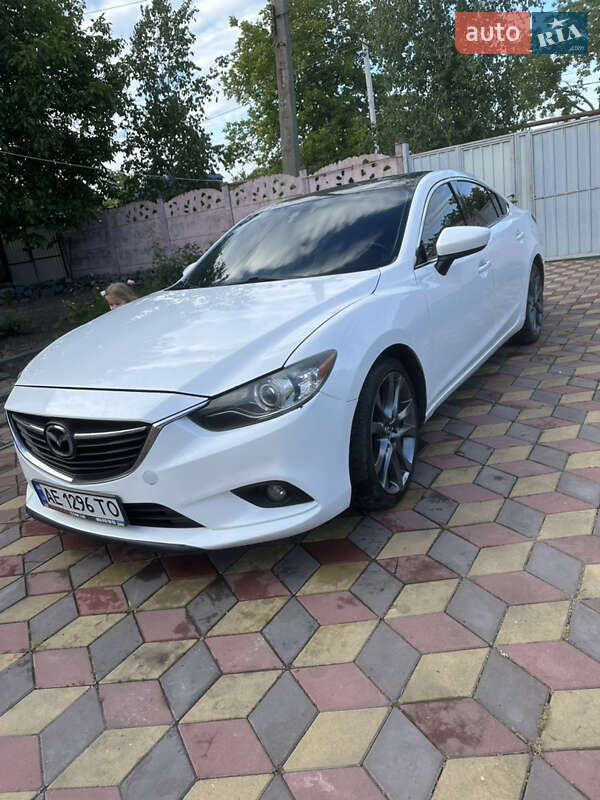 Седан Mazda 6 2014 в Кривом Роге