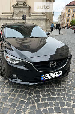 Седан Mazda 6 2014 в Львові