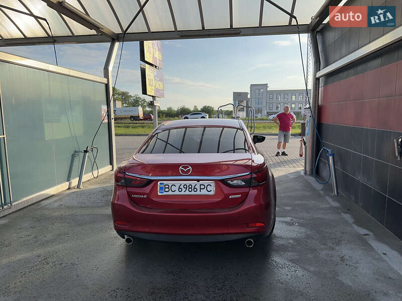 Седан Mazda 6 2016 в Львове