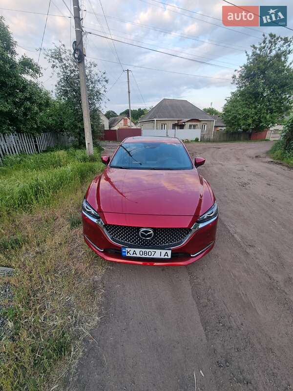 Седан Mazda 6 2018 в Смілі