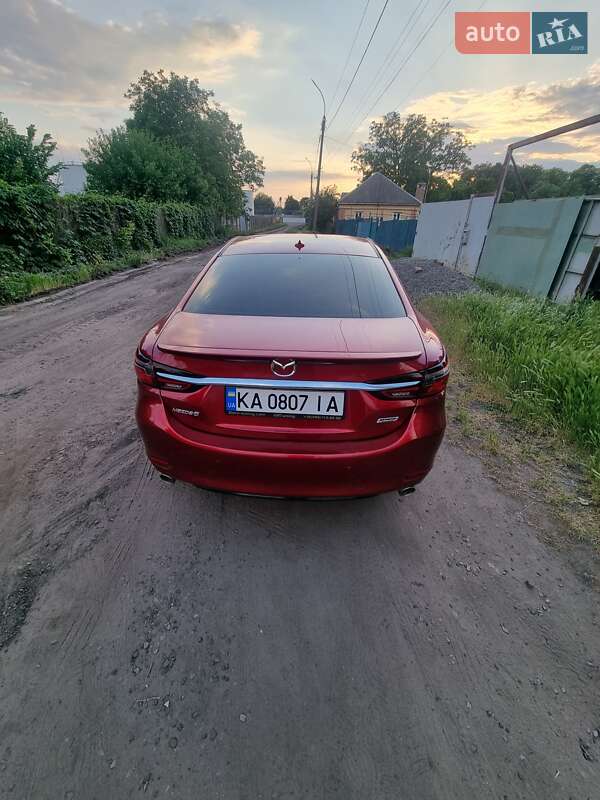 Седан Mazda 6 2018 в Смілі