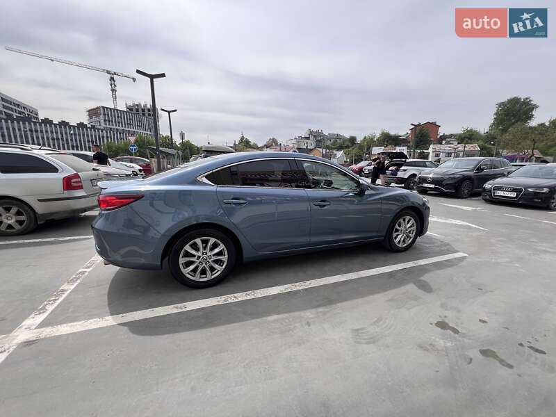 Седан Mazda 6 2015 в Львове