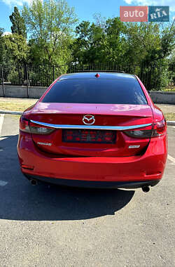 Седан Mazda 6 2015 в 