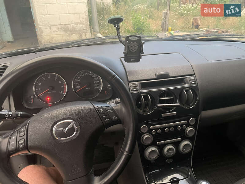 Седан Mazda 6 2005 в Запорожье