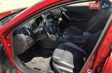 Седан Mazda 6 2014 в Днепре