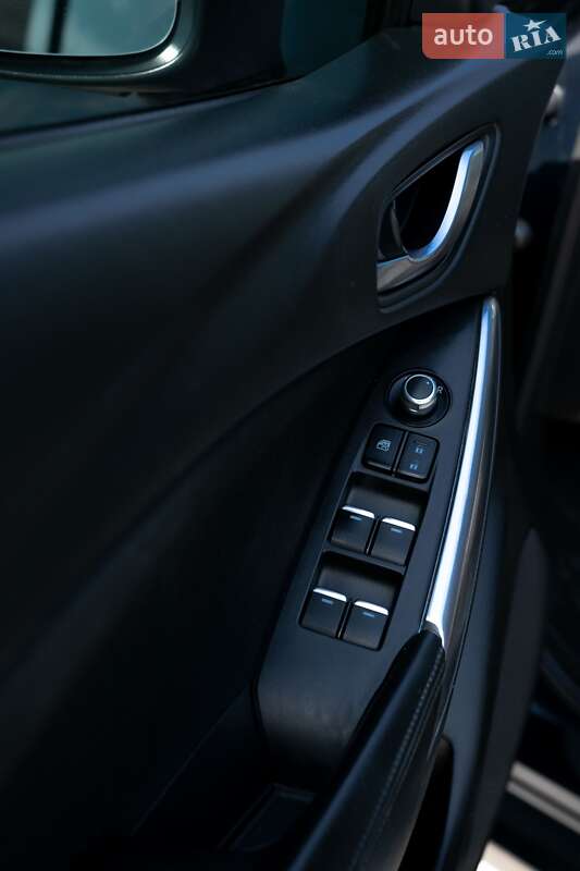 Седан Mazda 6 2015 в Вінниці