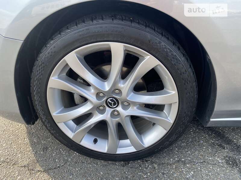 Седан Mazda 6 2014 в Києві