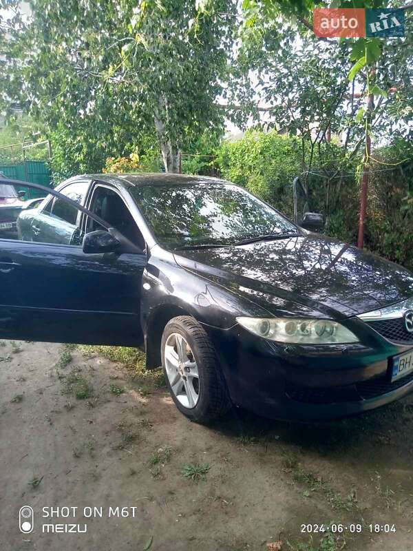 Седан Mazda 6 2004 в Раздельной
