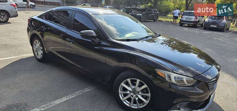 Седан Mazda 6 2013 в Дніпрі