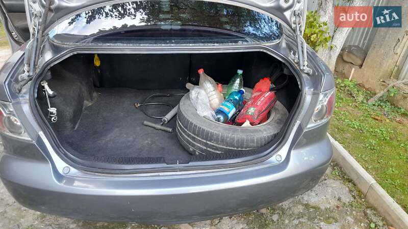 Седан Mazda 6 2003 в Ужгороде