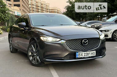 Седан Mazda 6 2019 в 