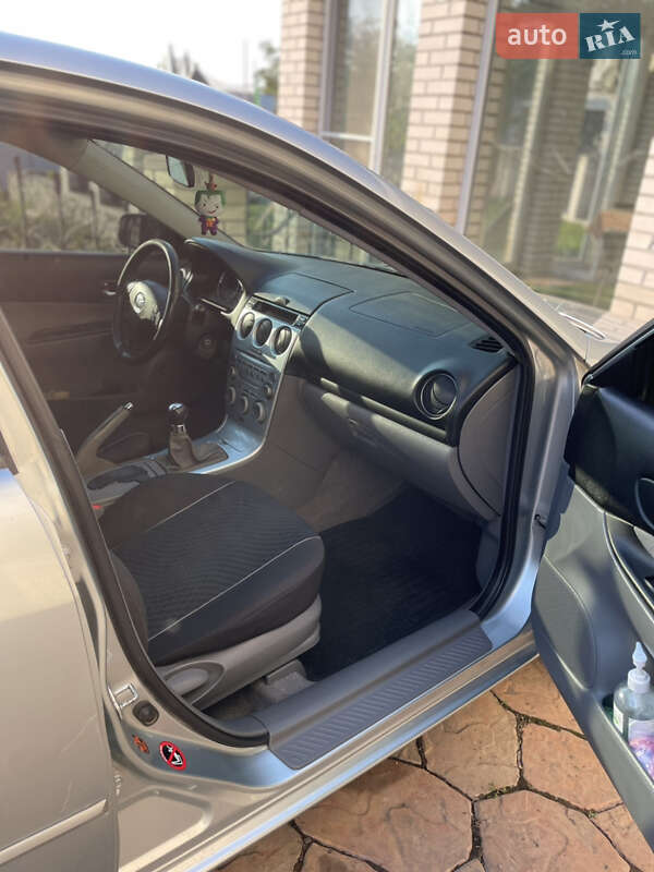 Седан Mazda 6 2005 в Побужському