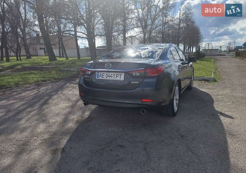 Седан Mazda 6 2014 в Днепре