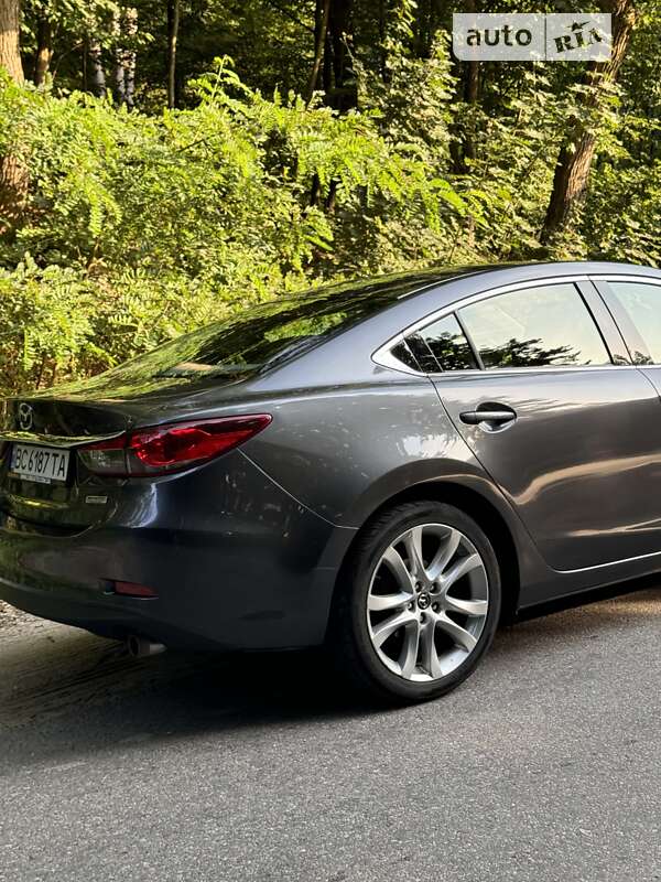 Седан Mazda 6 2016 в Львові
