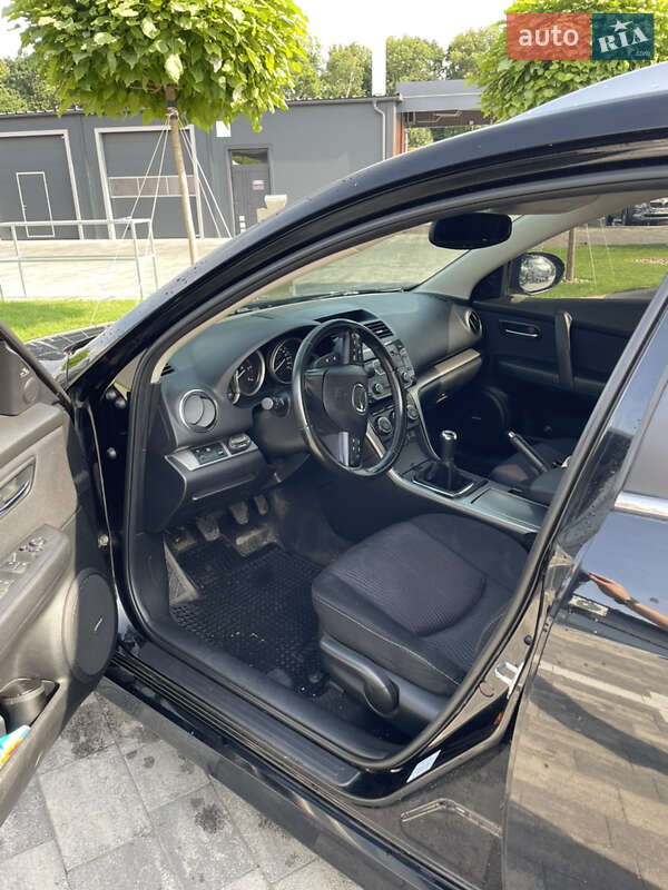 Универсал Mazda 6 2010 в Луцке