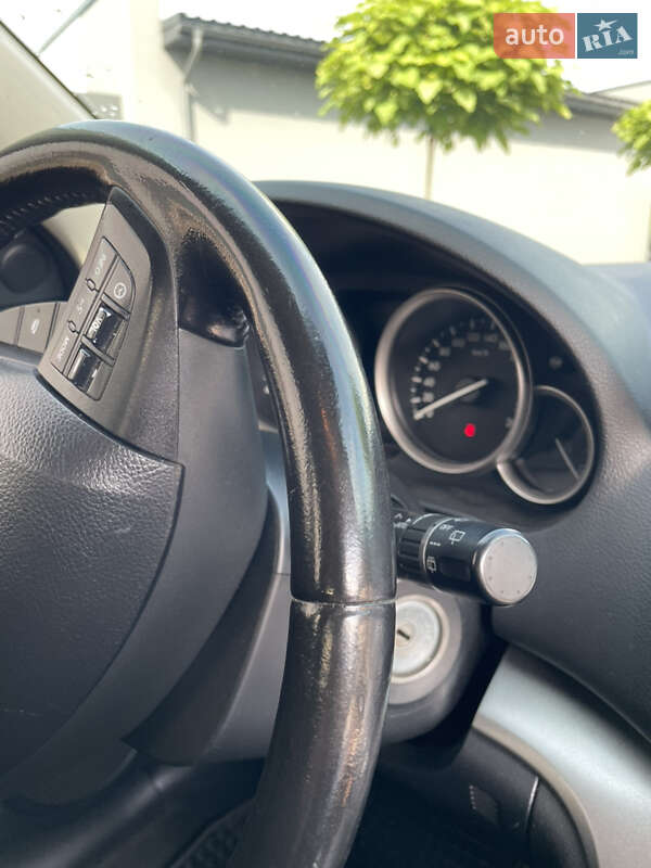 Универсал Mazda 6 2010 в Луцке