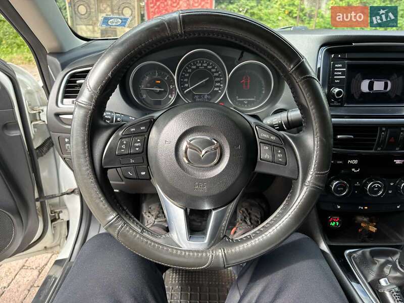 Седан Mazda 6 2014 в Рахове