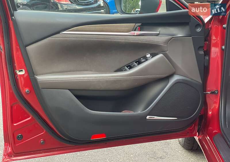 Седан Mazda 6 2020 в Киеве