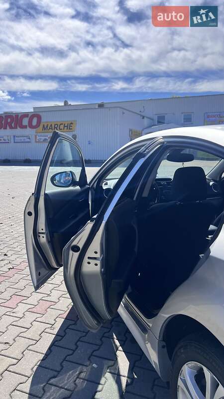 Лифтбек Mazda 6 2010 в Стрые