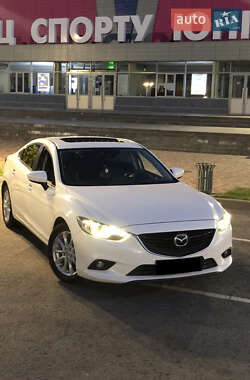 Седан Mazda 6 2014 в 