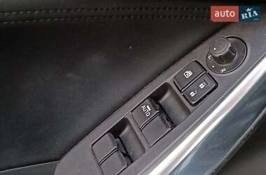 Седан Mazda 6 2013 в 