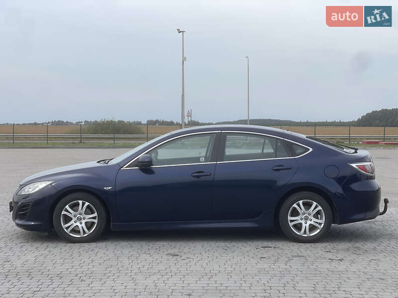 Седан Mazda 6 2010 в Радивилове